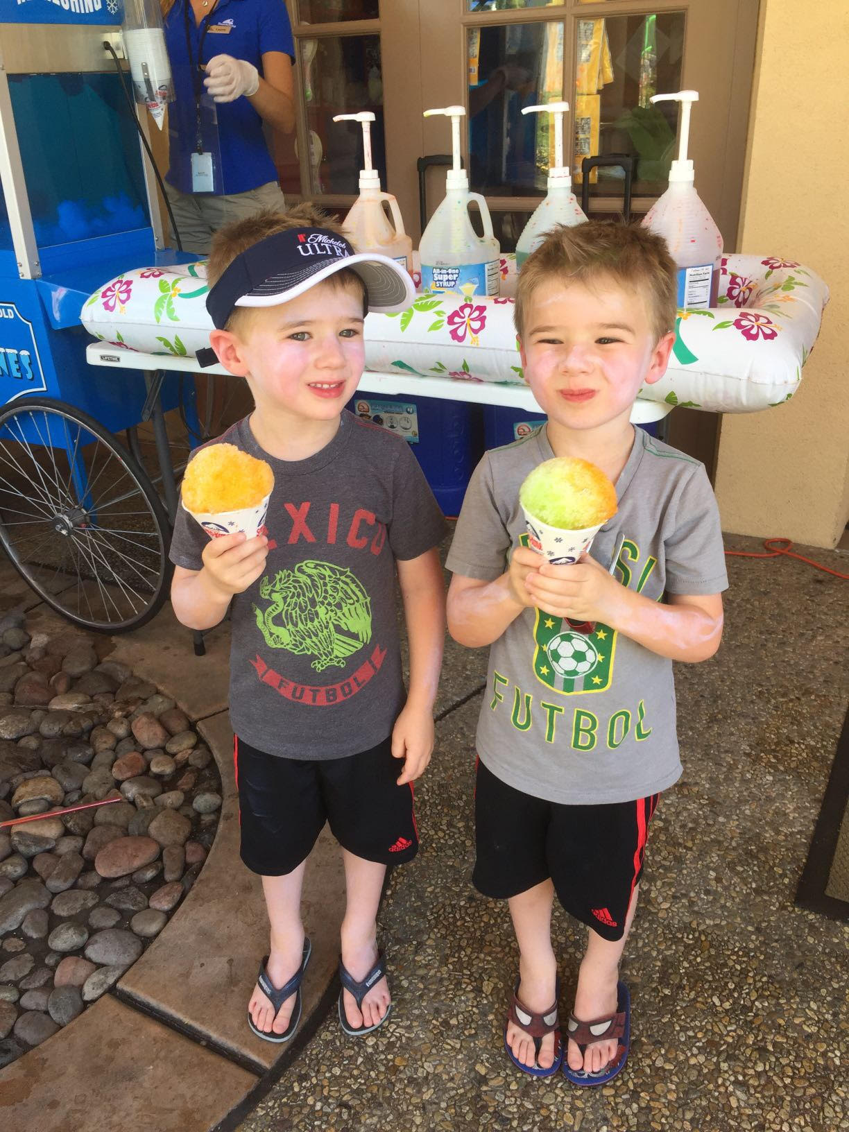 Twins snow cones fam week 2016 - Copy