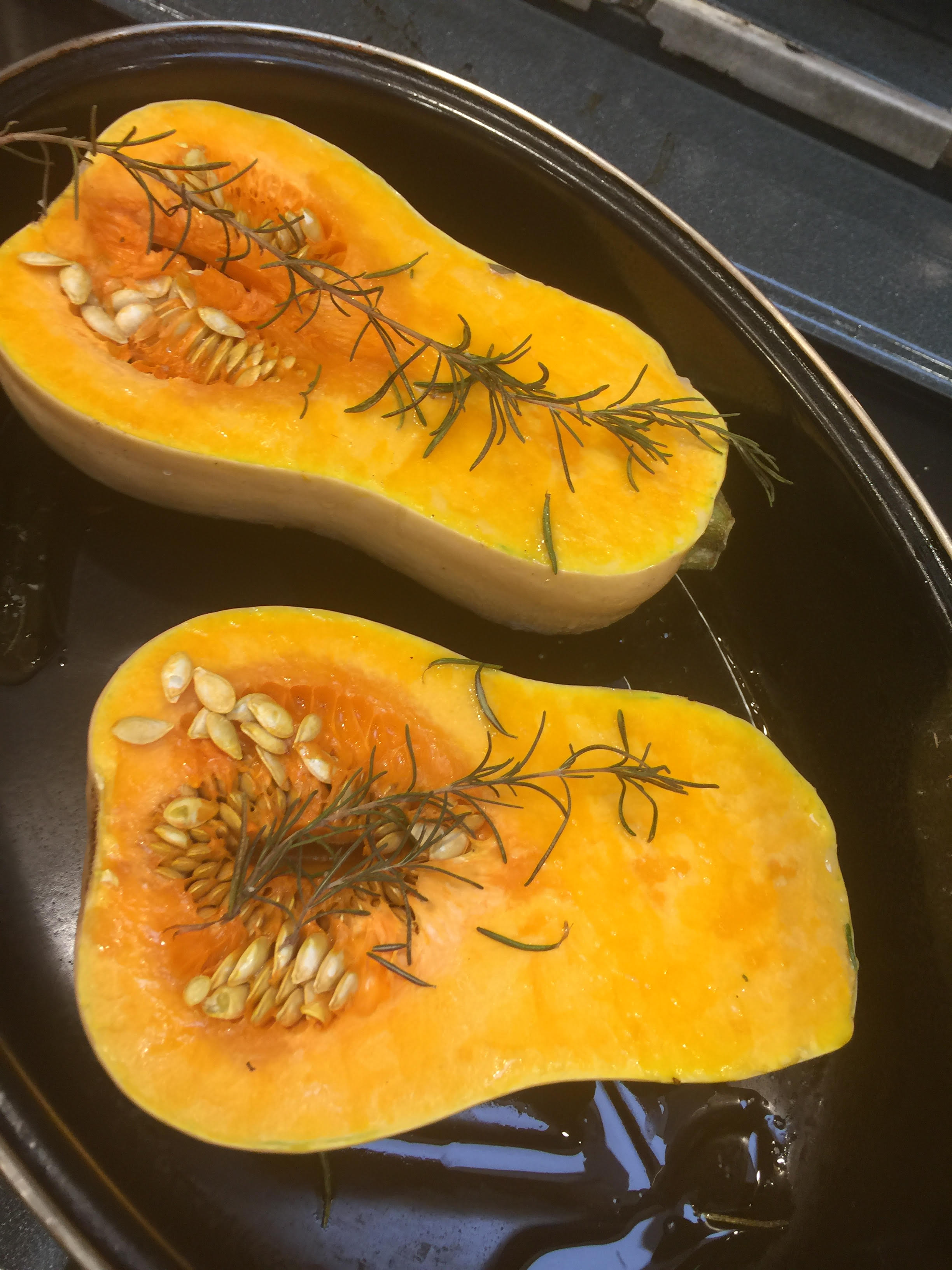 butternut-squash-roasting-with-rosemary