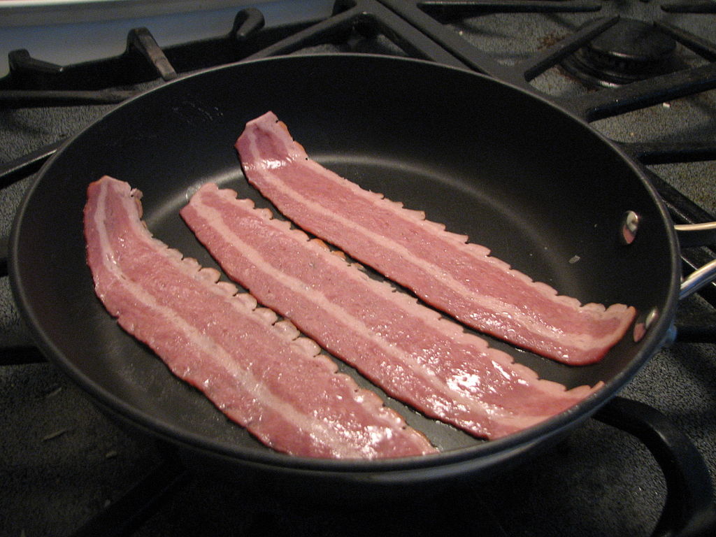 turkey_bacon_cooking_in_skillet